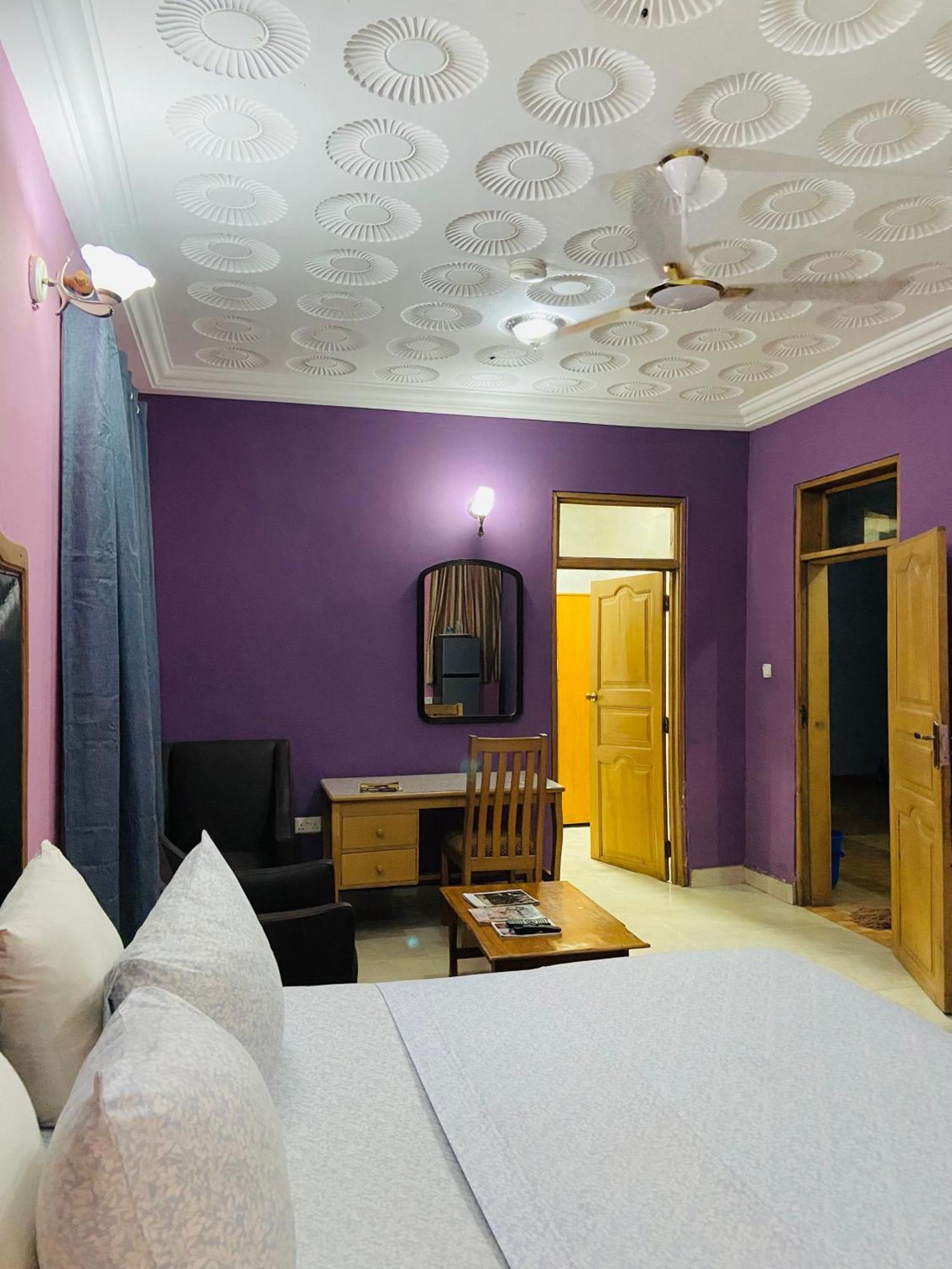 Heaven Gate Hotel Accra Exterior photo